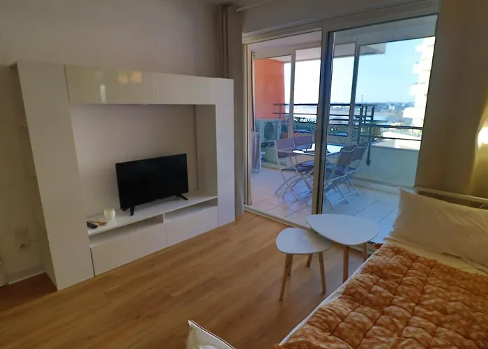 Climatisé Avec Loggia, 2 Pièces, 4 Pers, 2 Clés à - Fr-1-472a-248 Appartement